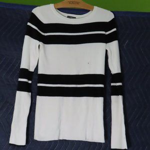 NEW Women's Express Long Sleeve Shirt